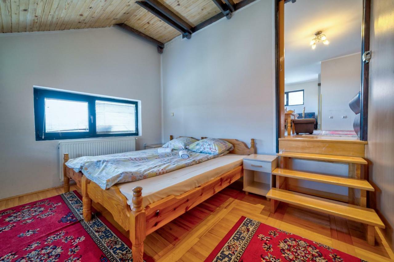 Hotel Kuca Za Odmor Zunic à Zlatibor Extérieur photo